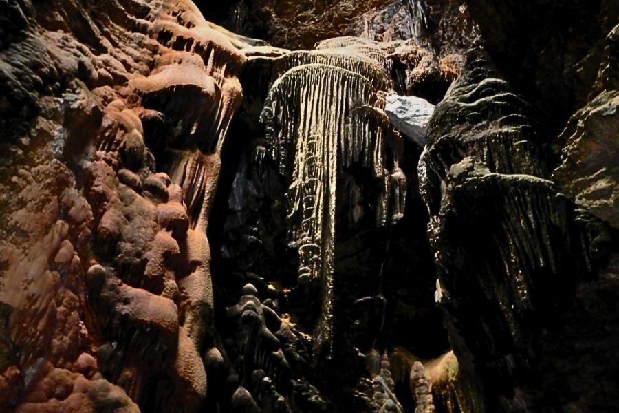 Hiking in Cova des Sants (Cave of the Jellyfish)