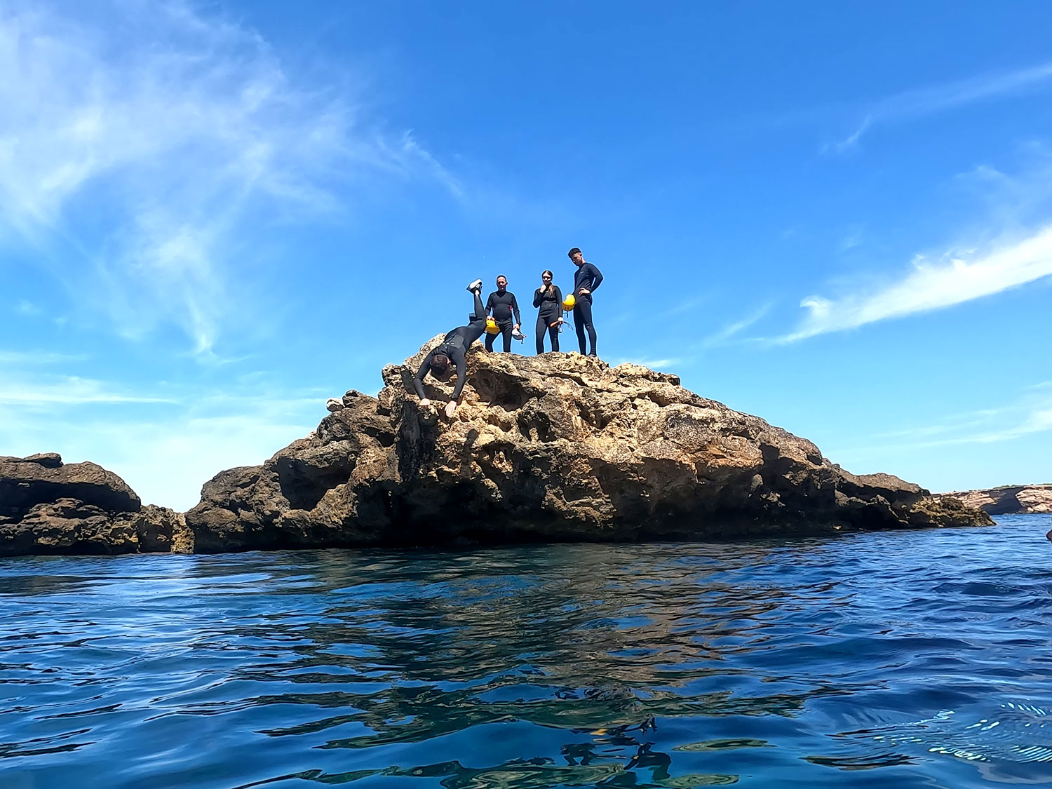 Coasteering Cala Comte – Familias