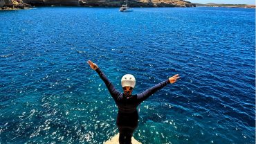 Coasteering in Ibiza with Qualified Guides: Licences, Safety and Active Tourism