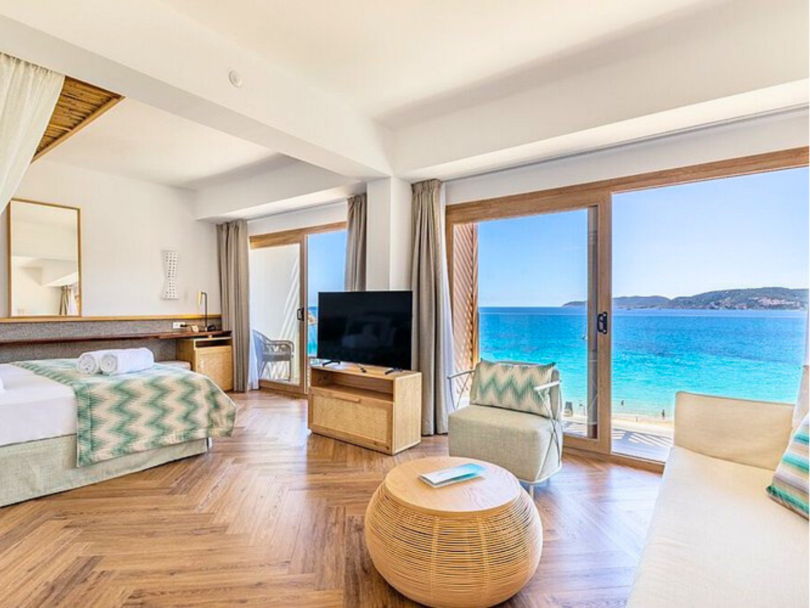 Adventure in Ibiza North – Experience 5★